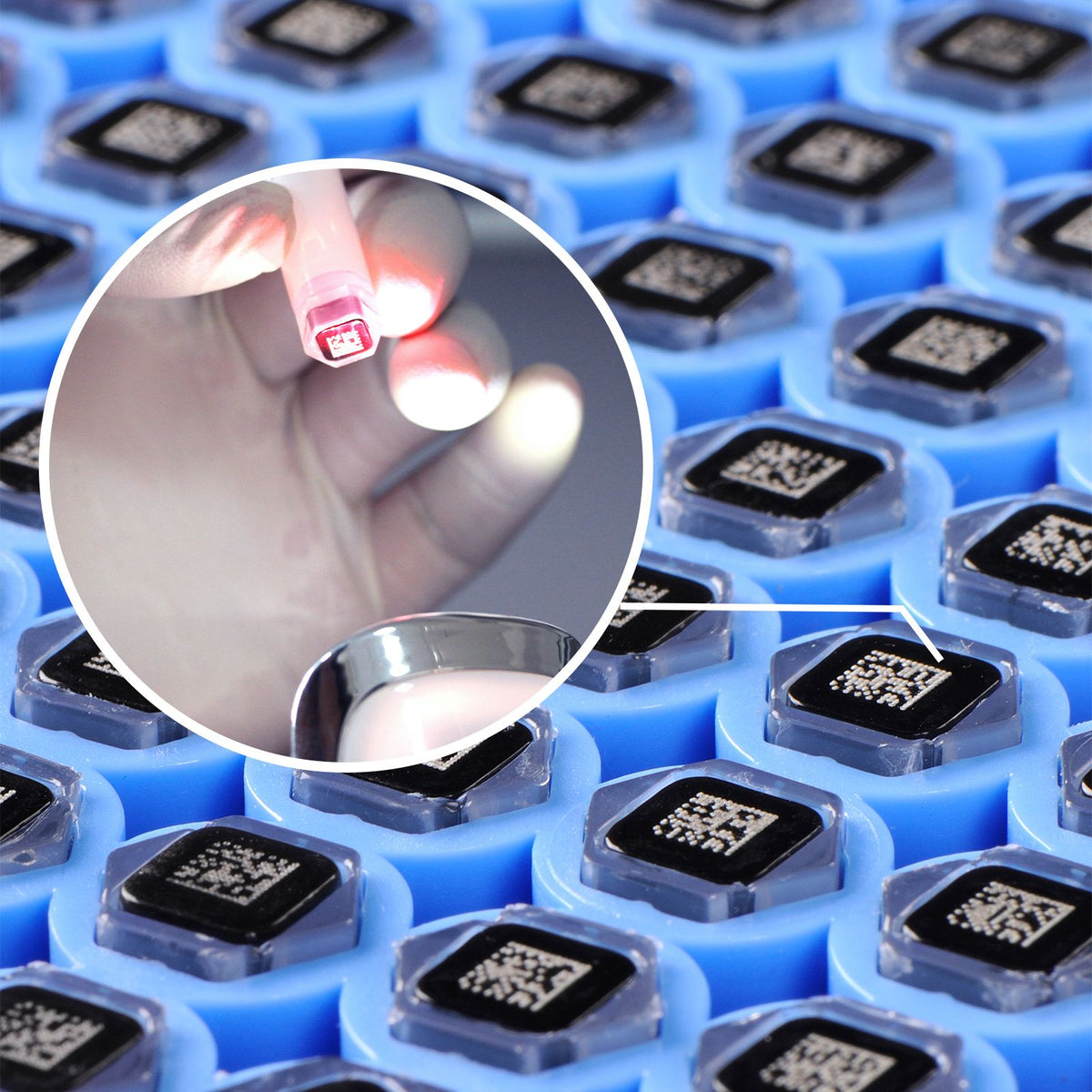 CryoKING® Cryogenic Vials Side & Bottom Barcoded-1.5mL, External Thread, 25/Bag, 1000/Case